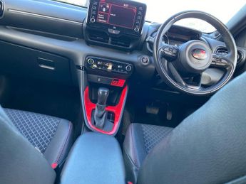TOYOTA YARIS 1.5 Vvt-H Launch Edition Hatchback 5Dr Petrol Hybrid E-Cvt Euro 