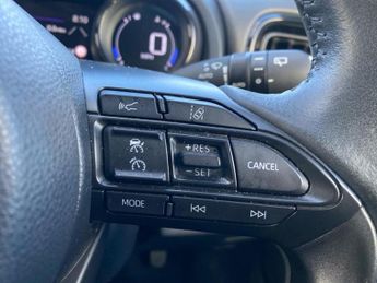 TOYOTA YARIS 1.5 Vvt-H Launch Edition Hatchback 5Dr Petrol Hybrid E-Cvt Euro 