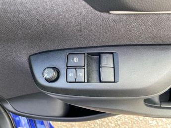 TOYOTA YARIS 1.5 Vvt-H Icon Hatchback 5Dr Petrol Hybrid E-Cvt Euro 6 (S/S) (1