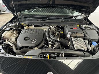 MERCEDES-BENZ A CLASS A180 Amg Line Executive 4Dr Auto