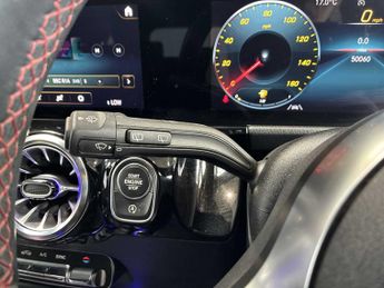 MERCEDES-BENZ GLA Gla 200 Amg Line Executive 5Dr Auto