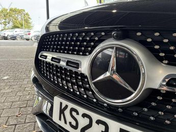 MERCEDES-BENZ GLA Gla 200 Amg Line Executive 5Dr Auto