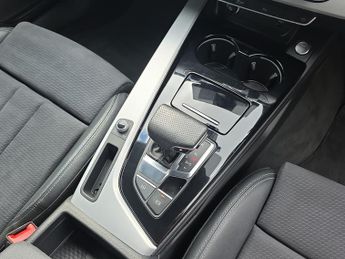 AUDI A4 2.0 Tfsi 40 S Line Saloon 4Dr Petrol S Tronic Euro 6 (S/S) (204 