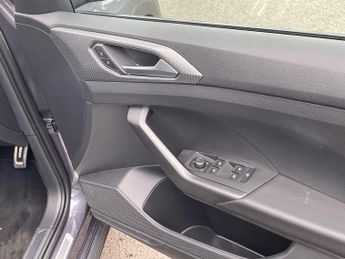 VOLKSWAGEN T-CROSS 1.0 Tsi R-Line Suv 5Dr Petrol Dsg Euro 6 (S/S) (110 Ps)