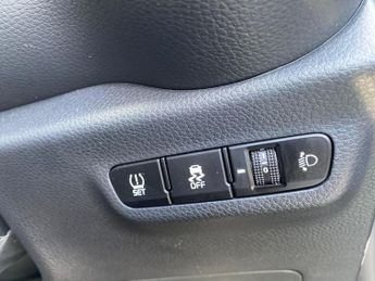KIA PICANTO 1.0 2 5Dr Auto