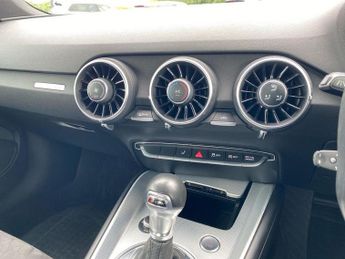 AUDI TT Tt 2.0T Fsi Sport 2Dr S Tronic Coupe