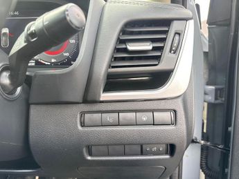 NISSAN QASHQAI 1.5 H E-Power Kuro Edition Suv 5Dr Petrol Hybrid Auto Euro 6 (S/
