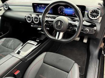 MERCEDES-BENZ CLA Cla 200 Amg Line Executive 5Dr Tip Auto