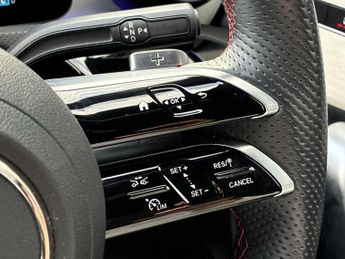 MERCEDES-BENZ CLA Cla 200 Amg Line Executive 5Dr Tip Auto