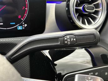 MERCEDES-BENZ CLA Cla 200 Amg Line Executive 5Dr Tip Auto