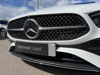 MERCEDES-BENZ A CLASS A200 Amg Line Premium 5Dr Auto