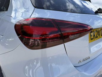 MERCEDES-BENZ A CLASS A200 Amg Line Premium 5Dr Auto