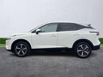 NISSAN QASHQAI 1.3 Dig-T Mh 158 N-Connecta 5Dr Xtronic