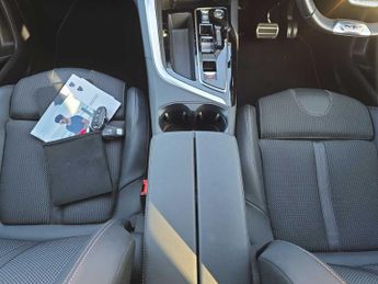 PEUGEOT 5008 1.2 Puretech Gt 5Dr Eat8