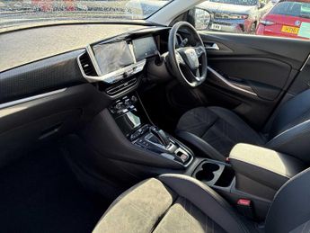 VAUXHALL GRANDLAND 1.5 Turbo D Ultimate 5dr Auto