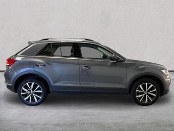 VOLKSWAGEN T-ROC 1.5 Tsi Gpf Evo Se Suv 5Dr Petrol Dsg Euro 6 (S/S) (150 Ps)