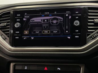 VOLKSWAGEN T-ROC 1.5 Tsi Gpf Evo Se Suv 5Dr Petrol Dsg Euro 6 (S/S) (150 Ps)
