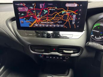 NISSAN JUKE 1.6 Hybrid Acenta Premium 5Dr Auto