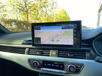 AUDI A4 2.0 TDI 35 S line Estate 5dr Diesel S Tronic Euro 6 (s/s) (163 p