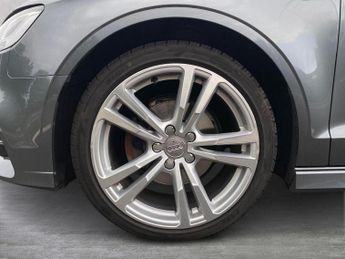 AUDI A3 1.0 Tfsi 30 S Line Saloon 4Dr Petrol S Tronic Euro 6 (S/S) (116 