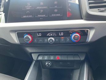 AUDI A1 1.5 Tfsi 35 S Line Sportback 5Dr Petrol S Tronic Euro 6 (S/S) (1