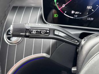 MERCEDES-BENZ C CLASS C300 Amg Line Premium Plus 5Dr 9G-Tronic
