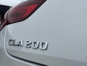 MERCEDES-BENZ CLA Cla 200 Amg Line Premium 4Dr Tip Auto