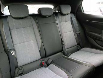 RENAULT MEGANE E-TECH Ev60 160Kw Techno+ 60Kwh Optimum Charge 5Dr Auto