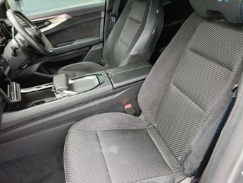 RENAULT AUSTRAL E-Tech Fhev Techno Esprit Alpine 5Dr Auto