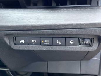NISSAN ARIYA 160Kw Advance 63Kwh 22Kwch 5Dr Auto
