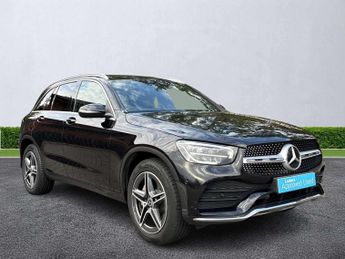 Mercedes GLC Glc 300 4Matic Amg Line 5Dr 9G-Tronic