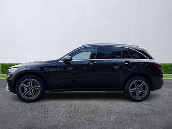 MERCEDES-BENZ GLC Glc 300 4Matic Amg Line 5Dr 9G-Tronic