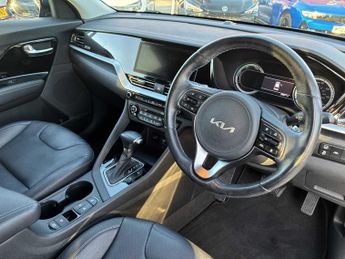 KIA NIRO 1.6 Gdi Hybrid 3 5Dr Dct