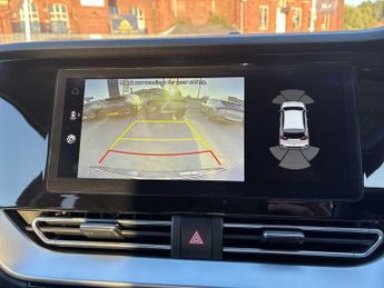 KIA NIRO 1.6 Gdi Hybrid 3 5Dr Dct