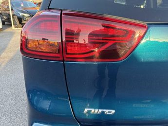 KIA NIRO 1.6 Gdi Hybrid 3 5Dr Dct