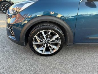 KIA NIRO 1.6 Gdi Hybrid 3 5Dr Dct