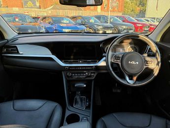 KIA NIRO 1.6 Gdi Hybrid 3 5Dr Dct