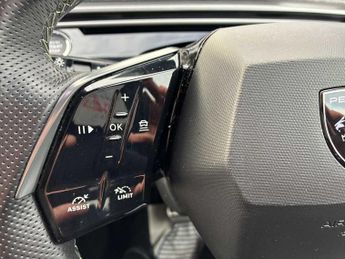 PEUGEOT 3008 157Kw Gt 73Kwh 5Dr Auto