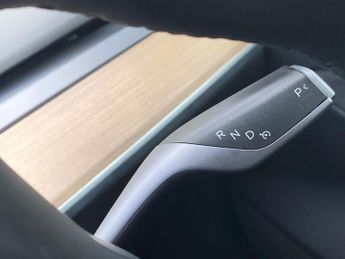 TESLA MODEL 3 Standard Range Plus Saloon 4Dr Electric Auto Rwd (241 Bhp)