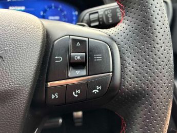 FORD FOCUS 1.0 Ecoboost Hybrid Mhev 155 St-Line X 5Dr Auto