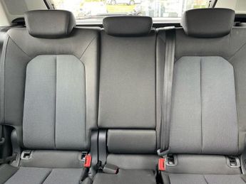 AUDI Q3 1.5 TFSI CoD 35 Technik SUV 5dr Petrol S Tronic Euro 6 (s/s) (15