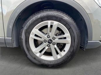 AUDI Q3 1.5 TFSI CoD 35 Technik SUV 5dr Petrol S Tronic Euro 6 (s/s) (15