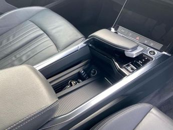 AUDI Q8 50 Sport Suv 5Dr Electric Auto Quattro 95Kwh (11Kw Charger) (340