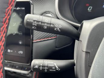 MG MOTOR UK ZS 115Kw Trophy Ev Long Range 73Kwh 5Dr Auto