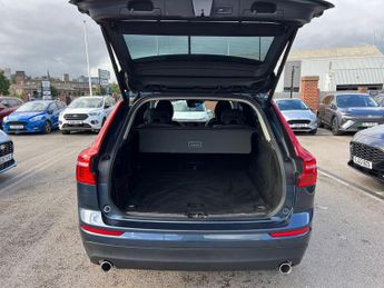 VOLVO XC60 2.0 D4 Momentum Suv 5Dr Diesel Auto Euro 6 (S/S) (190 Ps)