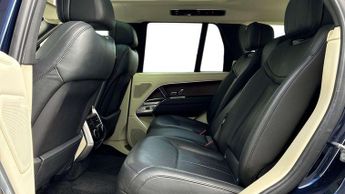 LAND ROVER RANGE ROVER 4.4 P530 V8 Autobiography 4Dr Auto