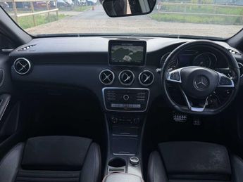 MERCEDES-BENZ A CLASS A220D Amg Line Premium 5Dr Auto