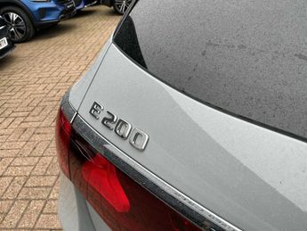 MERCEDES-BENZ E CLASS E200 Urban Edition 5Dr 9G-Tronic