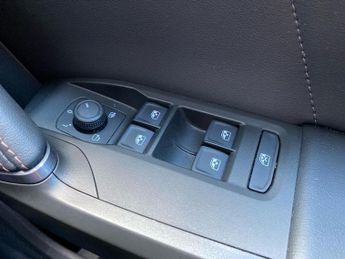CUPRA FORMENTOR 1.5 Tsi 150 V2 5Dr Dsg