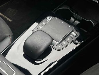 MERCEDES-BENZ A CLASS A200 Amg Line Executive 5Dr Auto
